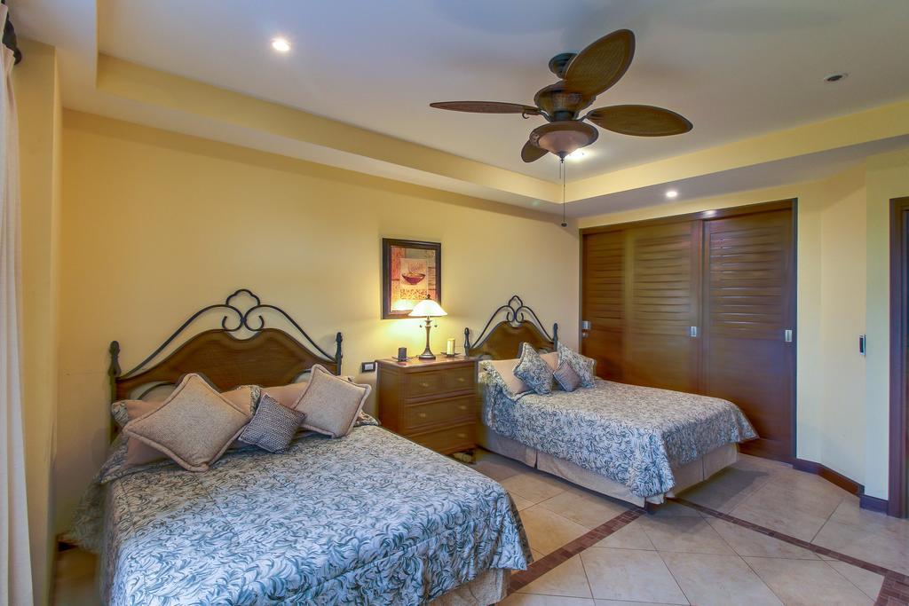 Naxos 16 Tamarindo Exterior foto